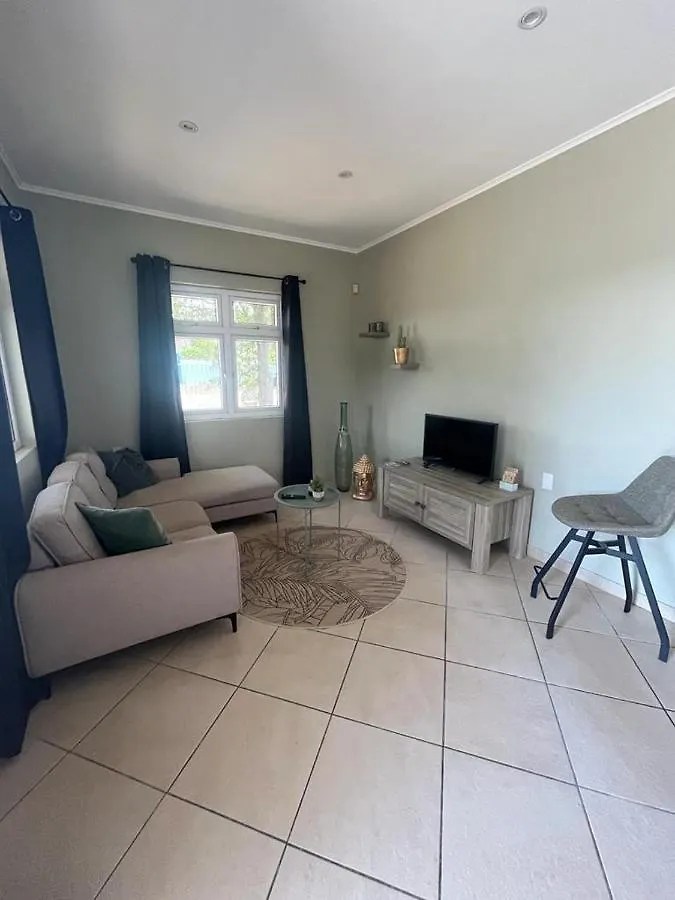 Vakantiewoning, Nabij Santa Barbara Beach Apartment Willemstad