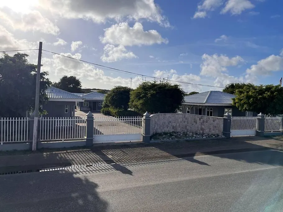Appartamento Vakantiewoning, Nabij Santa Barbara Beach Willemstad 0*,  Curaçao