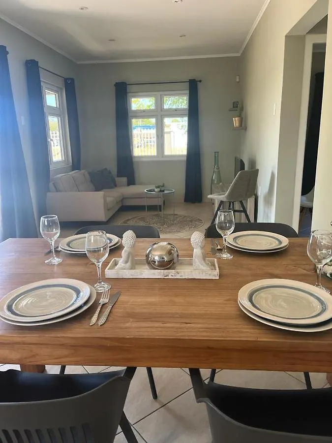Appartamento Vakantiewoning, Nabij Santa Barbara Beach Willemstad Curaçao